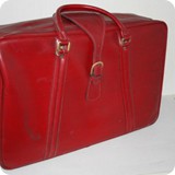Codice BX016
valigia pelle rossa
cm 65 x 18 x 42
€ 70  € 40